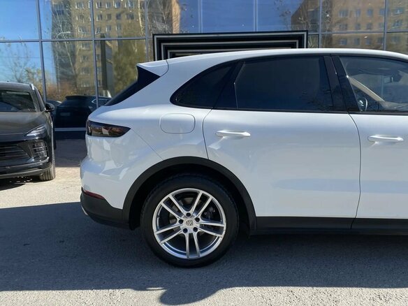 2020 Porsche Cayenne III, белый, 7450000 рублей - вид 38