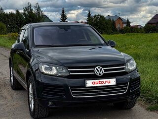 2010 Volkswagen Touareg II, чёрный, 1700000 рублей, вид 2