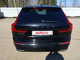 2020 Volvo XC60 II, чёрный, 3800000 рублей, вид 5