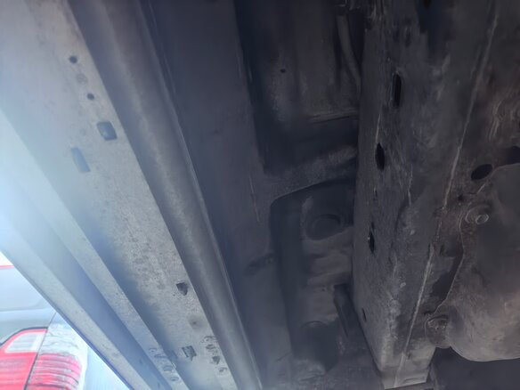 2008 Toyota Land Cruiser Prado 5-speed 120 Series Рестайлинг, серебристый, 2500000 рублей - вид 24