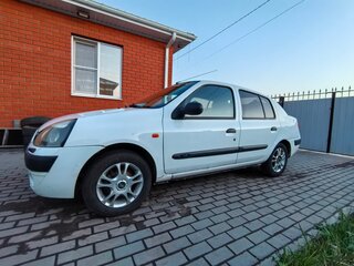 2004 Renault Symbol I Рестайлинг, белый, 230000 рублей, вид 4