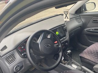 2010 Kia Rio II Рестайлинг, серебристый, 615000 рублей, вид 5