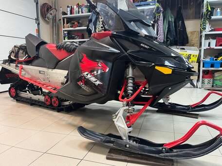 2008 BRP Lynx Xtrim SC 600, красный, 599000 рублей, вид 2