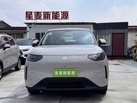 2026 Leapmotor A10 39.8 kWh, серый, 1744000 рублей, вид 3