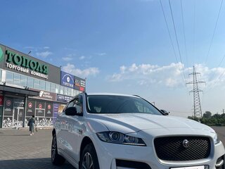 2017 Jaguar F-Pace I, белый, 2800000 рублей, вид 2