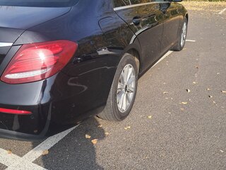 2018 Mercedes-Benz E-Класс 200 V (W213, S213, C238), чёрный, 1700000 рублей, вид 3