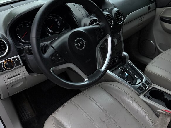 2013 Opel Antara I Рестайлинг, белый, 1100000 рублей - вид 6