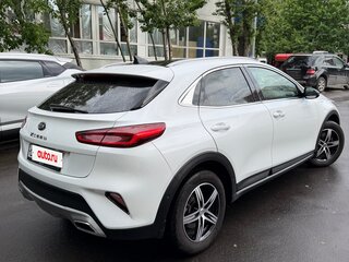 2021 Kia XCeed I, белый, 2400000 рублей, вид 4