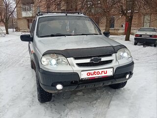 2010 Chevrolet Niva I Рестайлинг, серый, 565000 рублей, вид 2