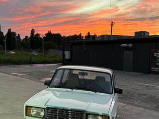 2009 Lada (ВАЗ) 2107, белый, 210000 рублей, вид 2