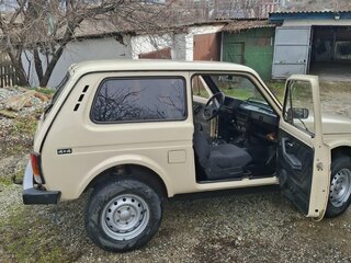 1996 Lada (ВАЗ) 2121 (4x4) I Рестайлинг, белый, 290000 рублей, вид 3