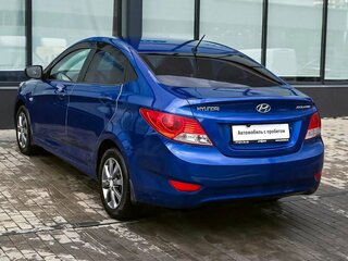 2011 Hyundai Solaris I, синий, 615000 рублей, вид 3