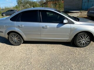 2006 Ford Focus II, серебристый, 685000 рублей, вид 3