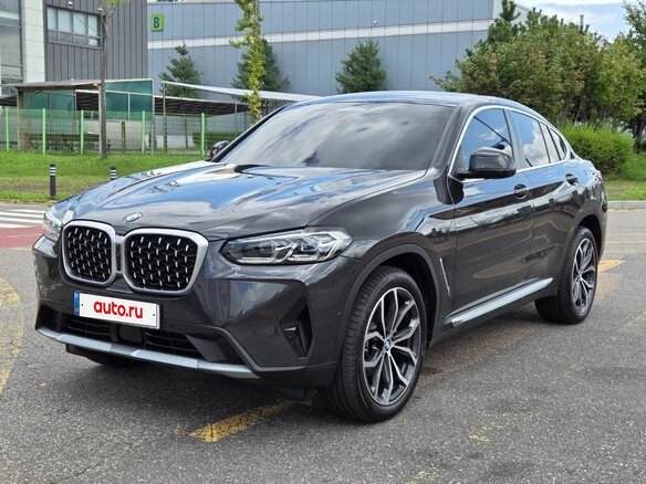 2025 BMW X4 20i II (G02) Рестайлинг, чёрный