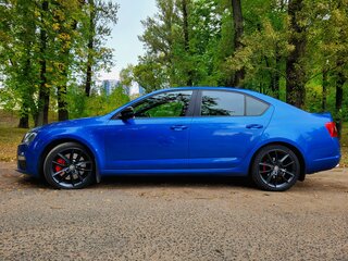 2014 Skoda Octavia RS III, синий, 1614808 рублей, вид 2