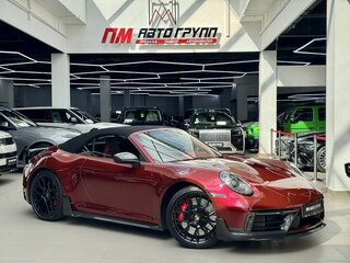 Porsche 911 Carrera 4 GTS VIII (992)