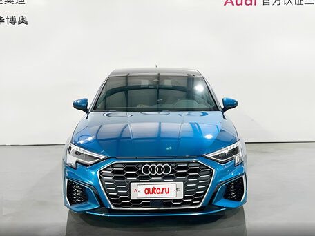 2023 Audi A3 Sportback 35 TFSI IV (8Y), голубой, 2000000 рублей, вид 2