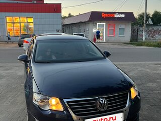 2005 Volkswagen Passat B6, синий, 620000 рублей, вид 2