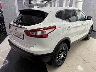 2014 Nissan Qashqai II, белый, 1685000 рублей, вид 5