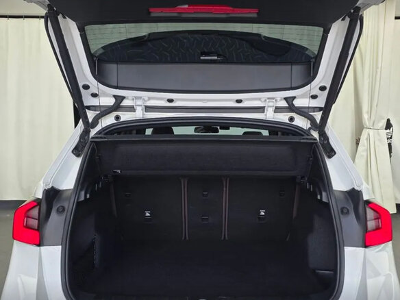 2023 BMW X1 Long 20Li sDrive III (U11/U12), белый, 2835000 рублей - вид 13