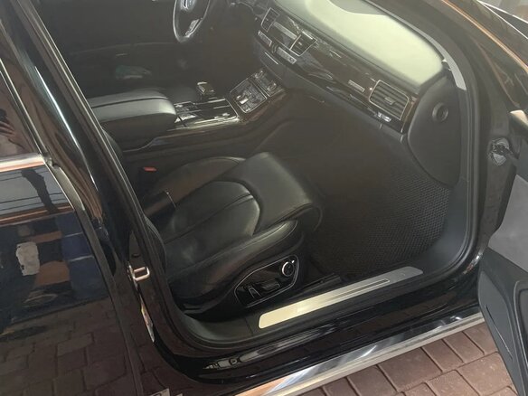 2011 Audi A8 Long III (D4), чёрный, 1999000 рублей - вид 28