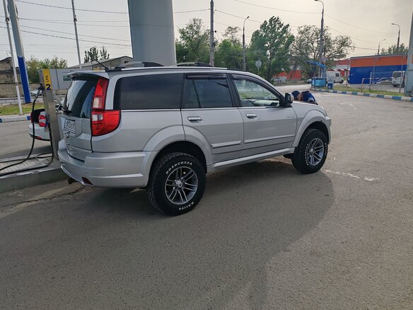 2011 Great Wall Hover H3 I, серый, 700000 рублей - вид 2