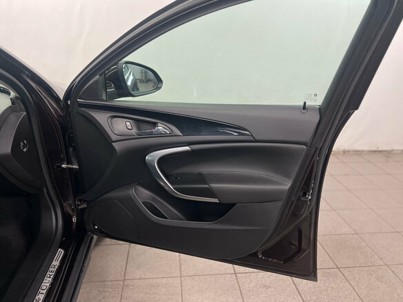 2014 Opel Insignia Country Tourer I Рестайлинг, коричневый, 1450000 рублей - вид 17