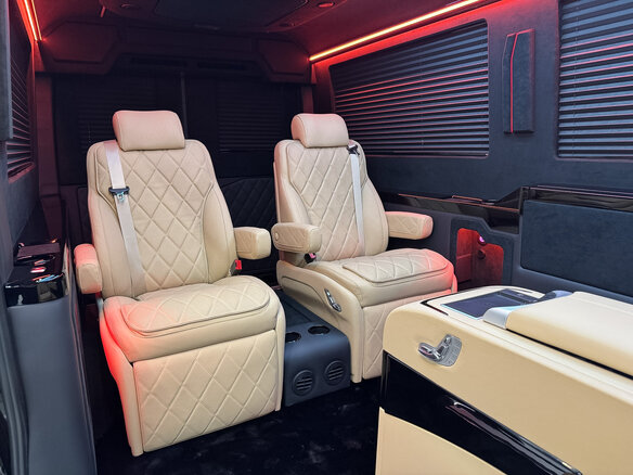 2026 Mercedes-Benz Sprinter, чёрный, 27990000 рублей - вид 26