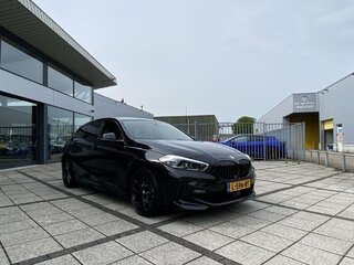 2021 BMW 1 серии 116d III (F40), чёрный, 2300000 рублей, вид 5