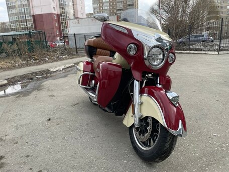 2014 Indian Roadmaster, пурпурный, 1300000 рублей, вид 4