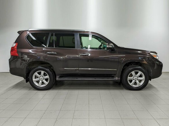 2011 Lexus GX 460 II, коричневый, 2190000 рублей - вид 3