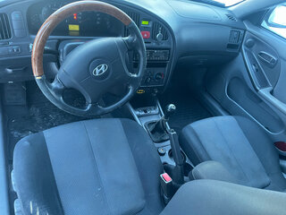 2005 Hyundai Elantra III (XD2) Рестайлинг, пурпурный, 190000 рублей, вид 5