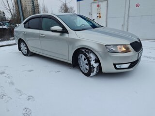 2015 Skoda Octavia III (A7), серебристый, 1050000 рублей, вид 3