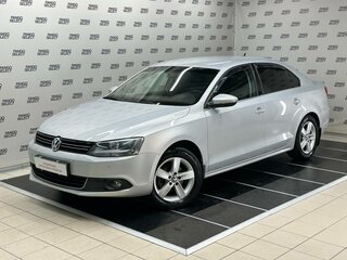2012 Volkswagen Jetta VI, серебристый, 1081500 рублей, вид 1