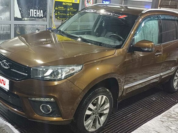 2017 Chery Tiggo 3 I, коричневый, 700000 рублей - вид 4