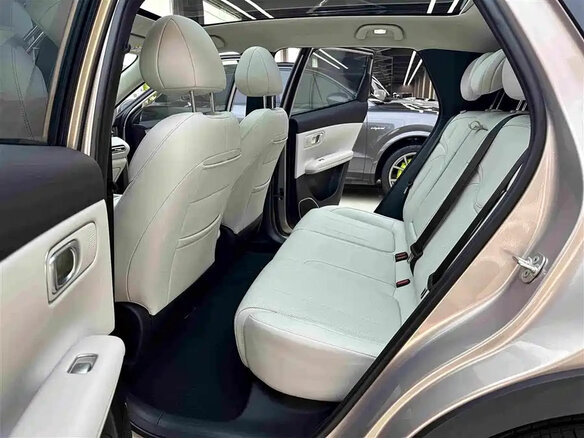 2026 Changan Qiyuan Q05 51.9 kWh II, бежевый, 2450000 рублей - вид 19