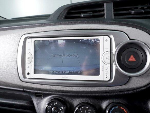 2013 Toyota Vitz III (XP130), синий, 450000 рублей - вид 12