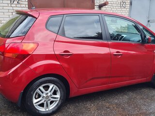 2013 Kia Venga I, красный, 700000 рублей, вид 5