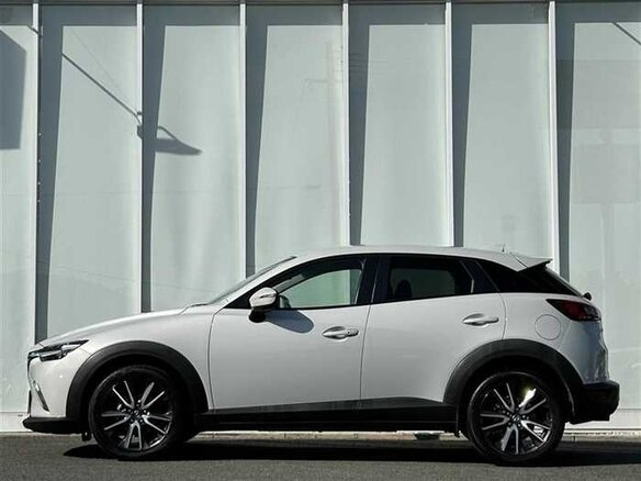 2020 Mazda CX-3 I Рестайлинг, белый, 1100000 рублей - вид 9