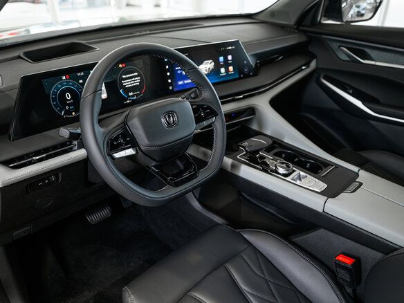 2024 Changan CS75 Plus III, серый, 2900000 рублей - вид 13