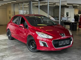 2011 Peugeot 308 I Рестайлинг, красный, 530000 рублей, вид 3
