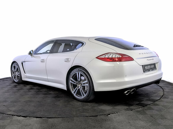 2011 Porsche Panamera 4S I, белый, 5200000 рублей - вид 6