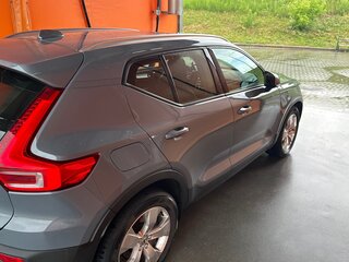 2020 Volvo XC40 I, серый, 2220000 рублей, вид 4