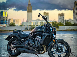 2021 Kawasaki EN650 Vulcan S, чёрный, 850000 рублей, вид 2