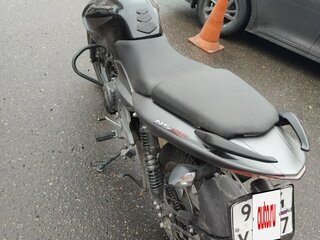 2021 Bajaj Pulsar NS 125, чёрный, 160000 рублей, вид 5