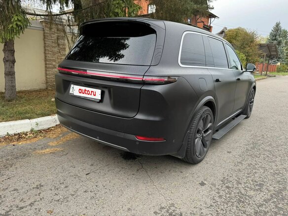 2023 Li Auto (Lixiang) L9 44.5 kWh I, чёрный, 5750000 рублей - вид 2