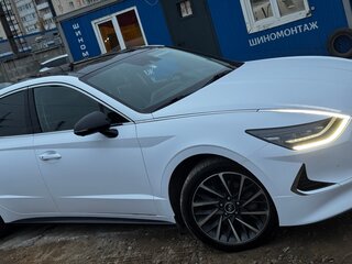 2021 Hyundai Sonata VIII (DN8), синий, 2100000 рублей, вид 4