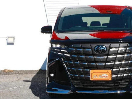 2025 Toyota Alphard IV, чёрный, 7830000 рублей, вид 4
