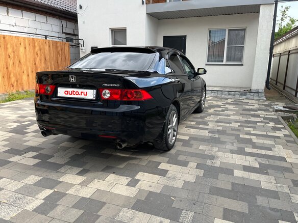 2005 Honda Accord VII Рестайлинг, чёрный, 1000000 рублей - вид 5
