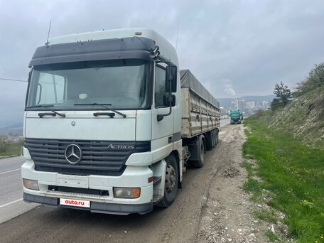2000 Mercedes-Benz Actros, белый, 1500000 рублей, вид 4